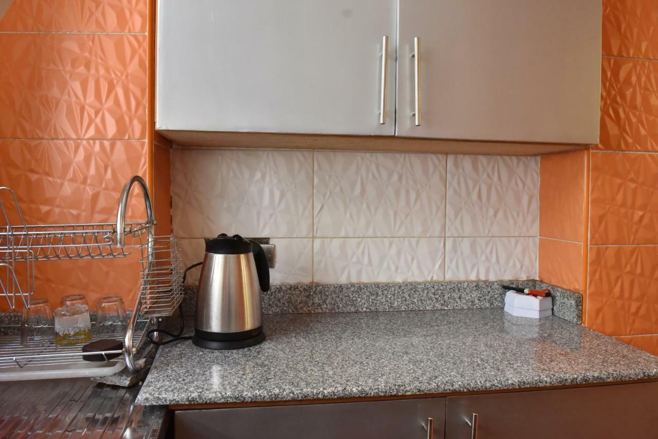 Two-Bedroom Apartment At Mohamed Farid Street Kairo Exterior foto