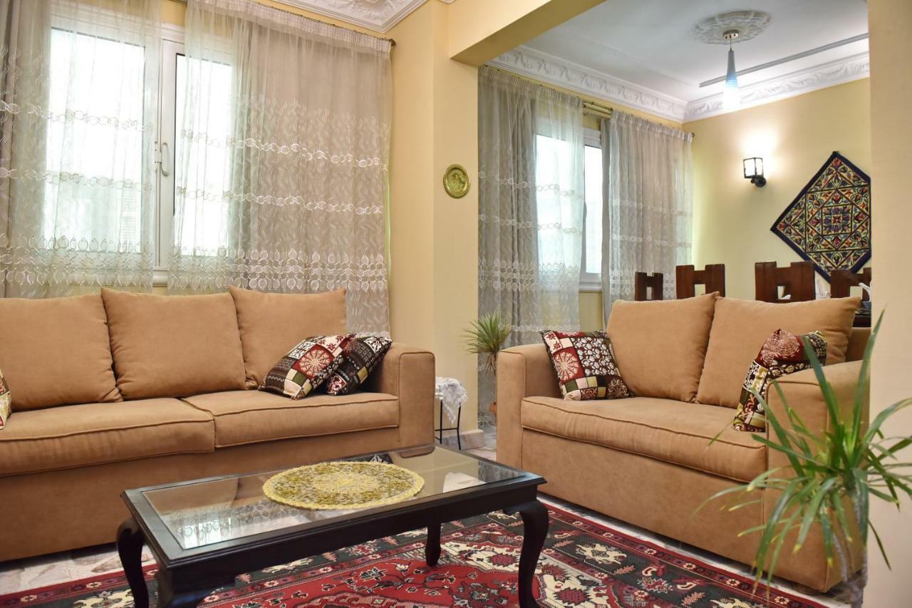 Two-Bedroom Apartment At Mohamed Farid Street Kairo Exterior foto