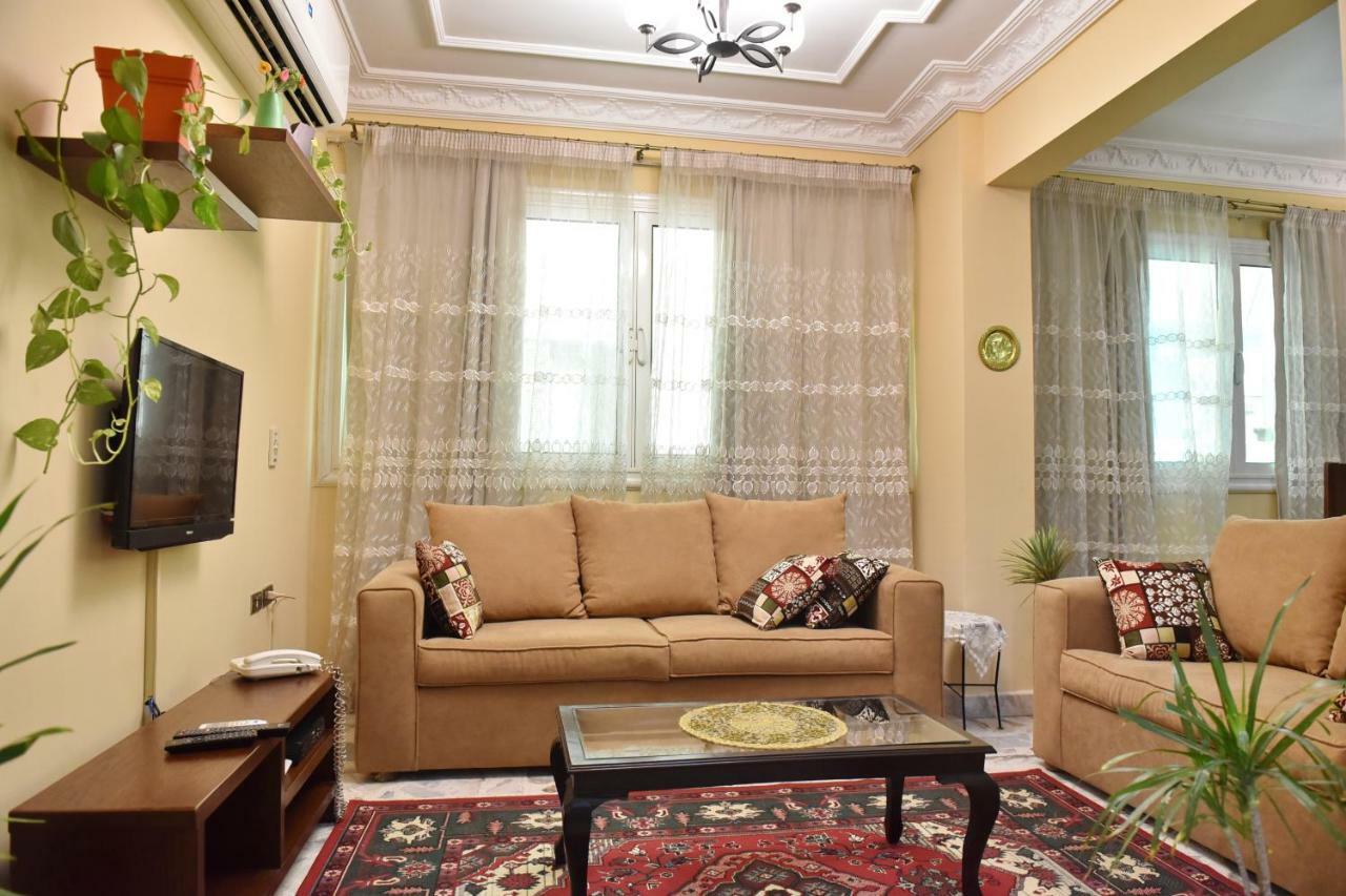 Two-Bedroom Apartment At Mohamed Farid Street Kairo Exterior foto