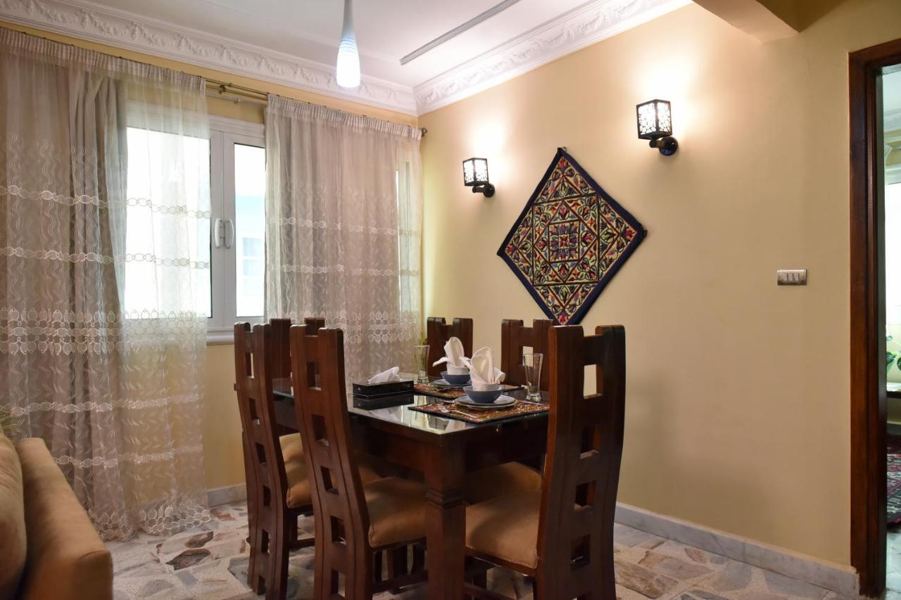 Two-Bedroom Apartment At Mohamed Farid Street Kairo Exterior foto